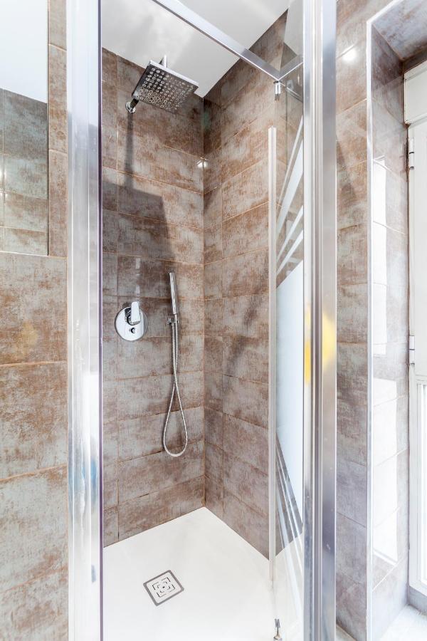 Two Floor House In The Center Villa Valenza Esterno foto